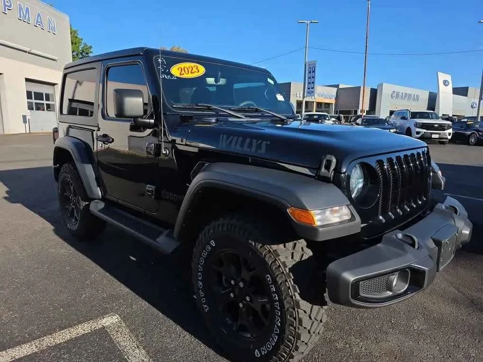 2023 Jeep JL Wrangler - Image 3 of 12