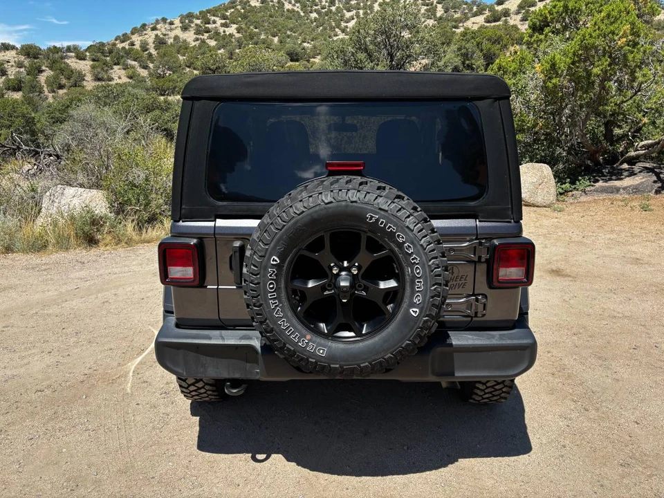 2023 Jeep JL Wrangler - Image 6 of 22
