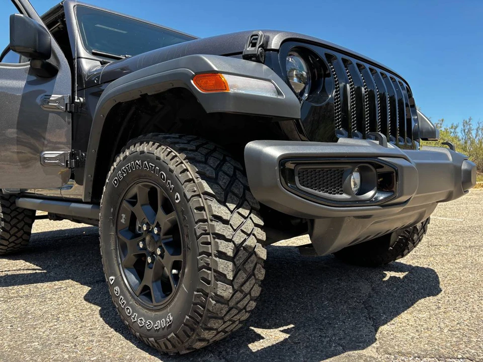 2023 Jeep JL Wrangler - Image 10 of 22