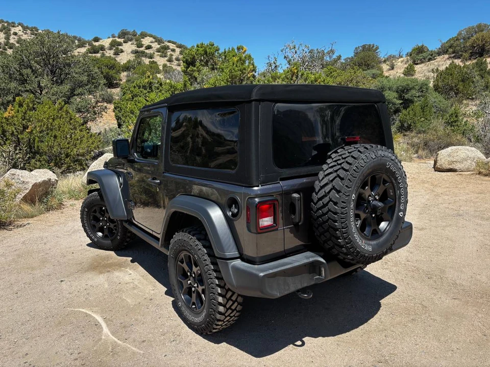 2023 Jeep JL Wrangler - Image 7 of 22