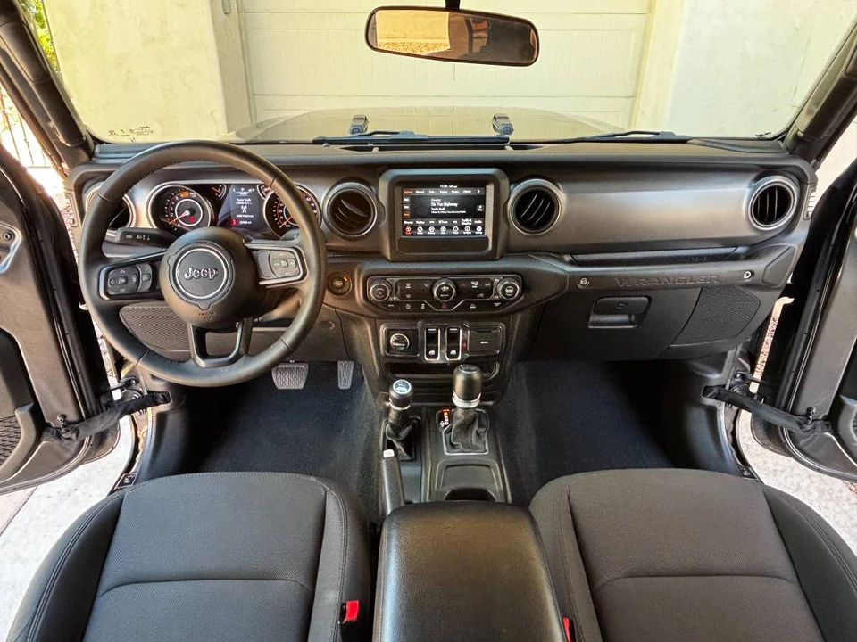 2023 Jeep JL Wrangler - Image 14 of 22