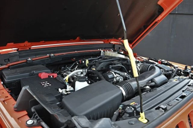 2023 Jeep JL Wrangler - Image 19 of 20