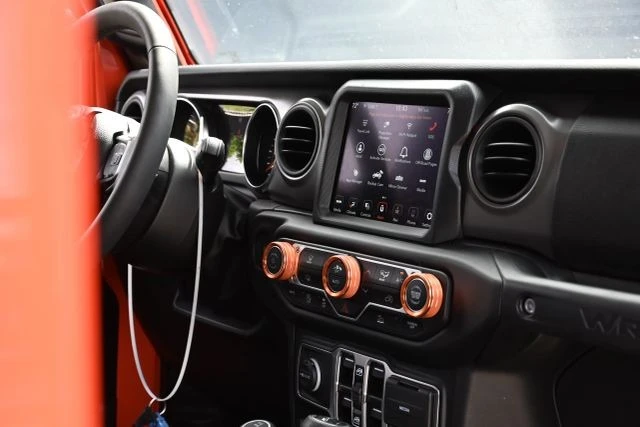 2023 Jeep JL Wrangler - Image 12 of 20