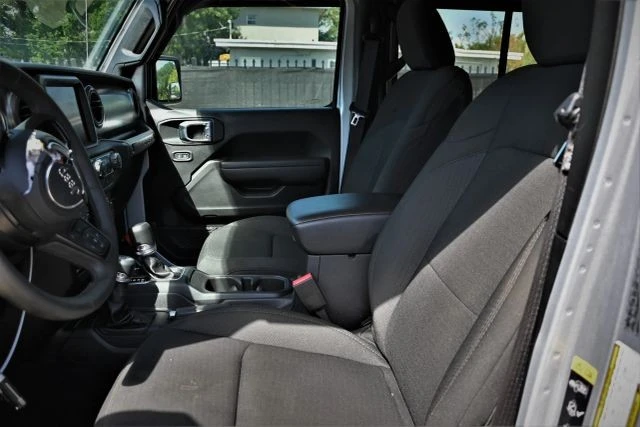 2023 Jeep JL Wrangler - Image 12 of 19