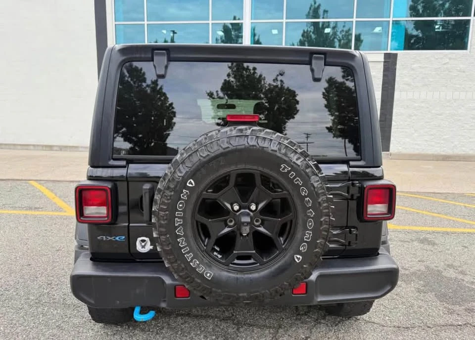2023 Jeep JL Wrangler - Image 6 of 13