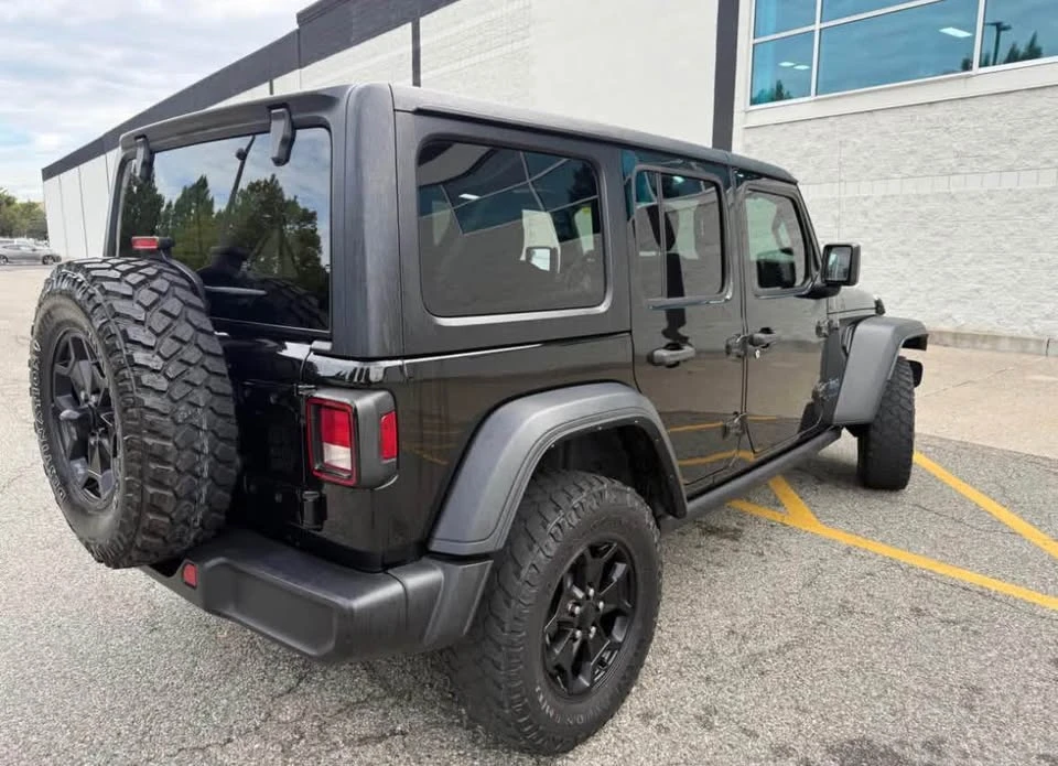 2023 Jeep JL Wrangler - Image 7 of 13