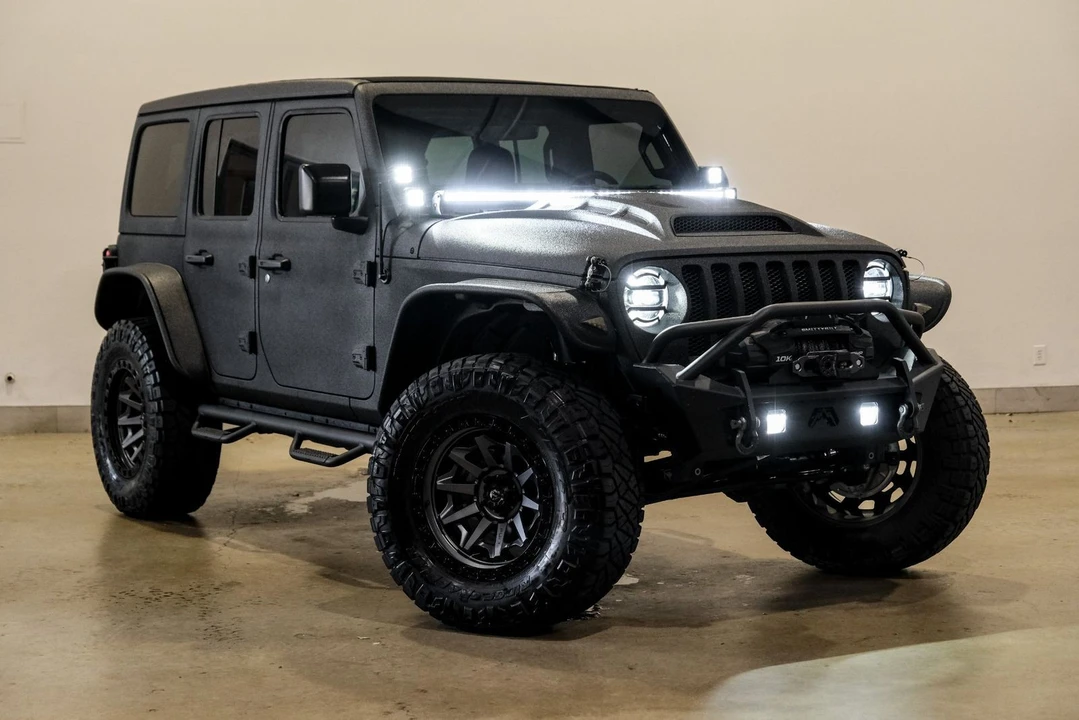 2023 Jeep JL Wrangler - Image 4 of 12