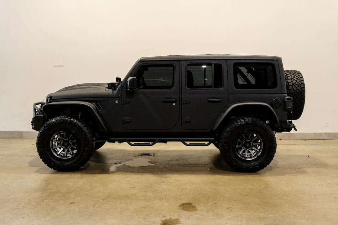 2023 Jeep JL Wrangler - Image 8 of 12