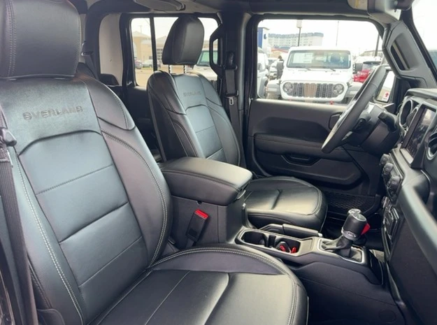 2023 Jeep JT Gladiator - Image 9 of 15