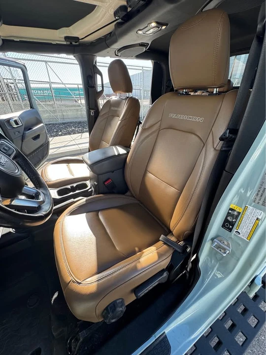 2023 Jeep JT Gladiator - Image 13 of 18