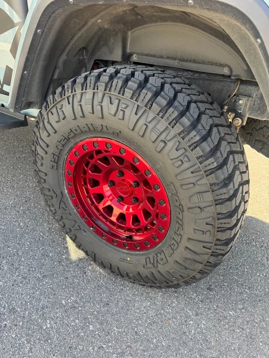 2023 Jeep JT Gladiator - Image 9 of 18