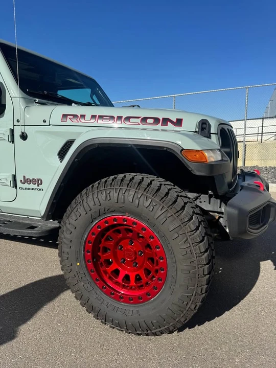 2023 Jeep JT Gladiator - Image 4 of 18