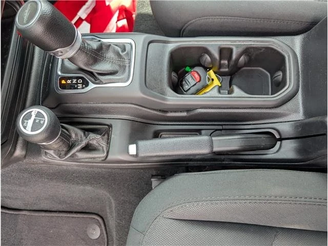 2023 Jeep JT Gladiator - Image 18 of 20
