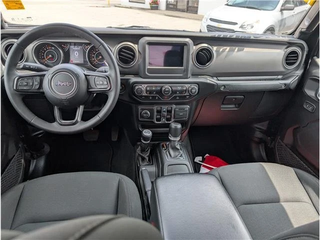 2023 Jeep JT Gladiator - Image 14 of 20
