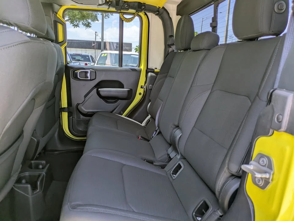 2023 Jeep JT Gladiator - Image 12 of 16