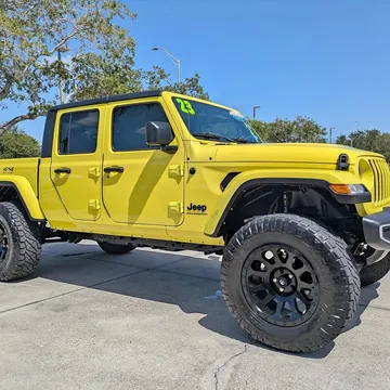 2023 Jeep Gladiator Sport S