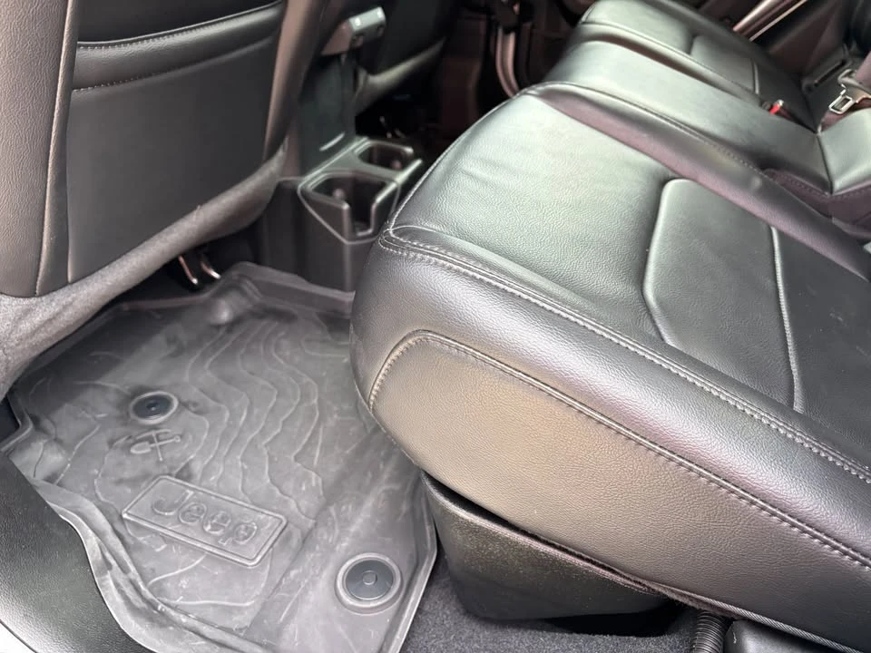 2023 Jeep JT Gladiator - Image 11 of 16