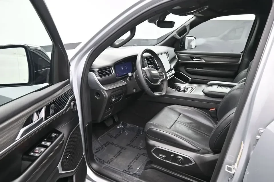 2023 Jeep WS Wagoneer - Image 6 of 8