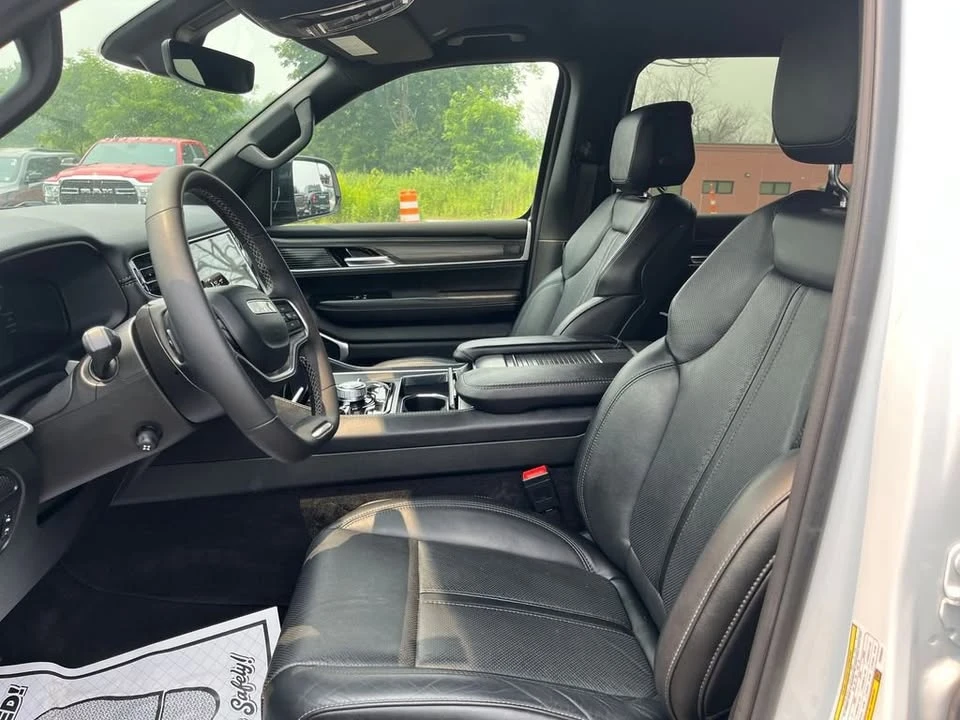 2023 Jeep WS Wagoneer - Image 8 of 17
