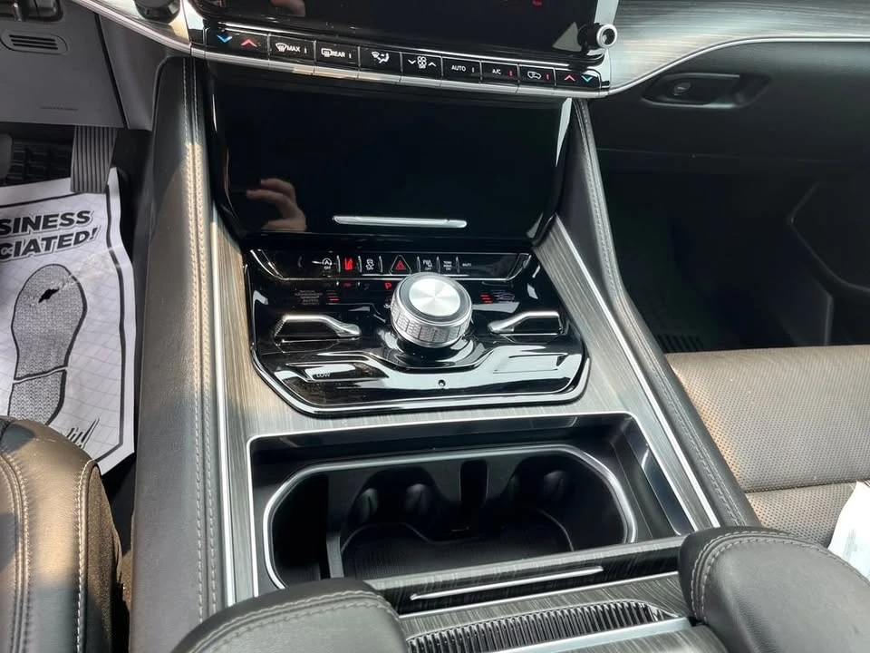 2023 Jeep WS Wagoneer - Image 16 of 17