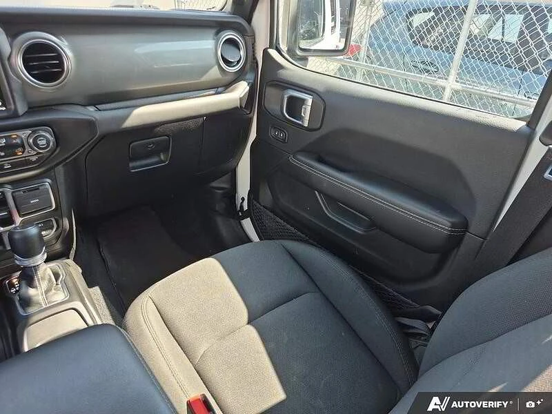 2023 Jeep JL Wrangler - Image 19 of 19
