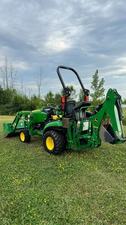 2023 John Deere - Image 3 of 6