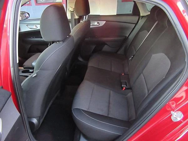 2023 Kia Forte - Image 11 of 18