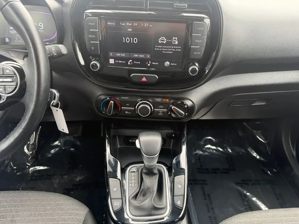 2023 Kia Soul - Image 11 of 15