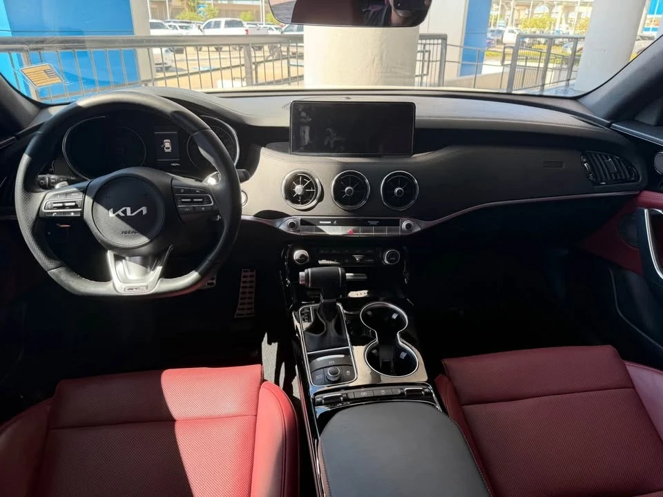 2023 Kia Stinger GT - Image 6 of 6