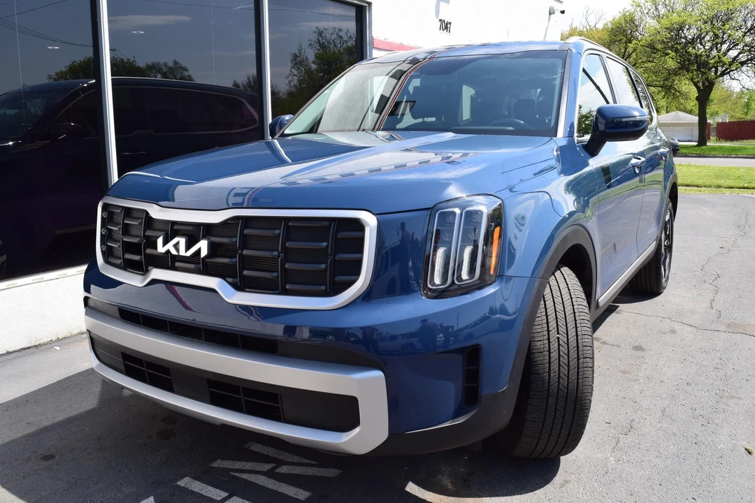 2023 Kia Telluride - Image 7 of 21