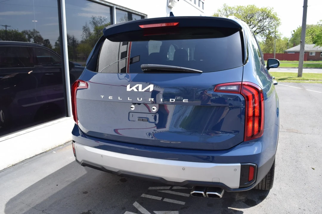 2023 Kia Telluride - Image 6 of 21
