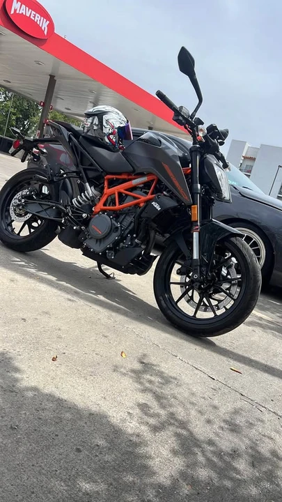 2023 KTM - Image 3 of 4