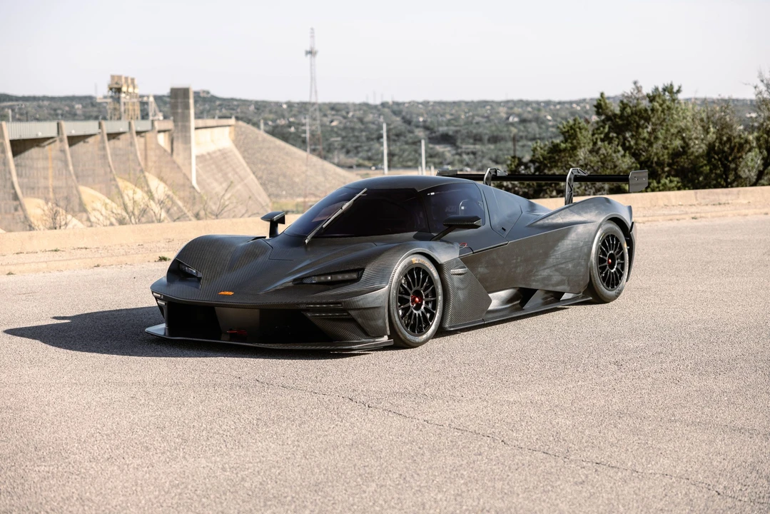 2023 KTM X-Bow - Image 2 of 31