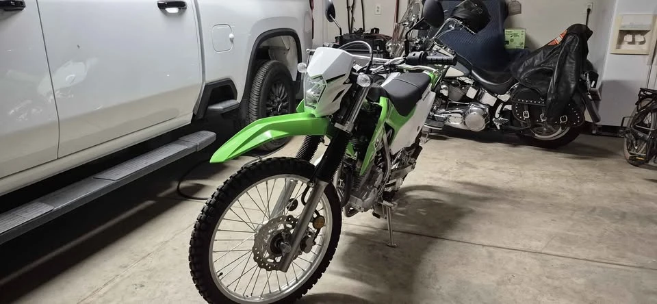 2023 Kawasaki KX - Image 2 of 3