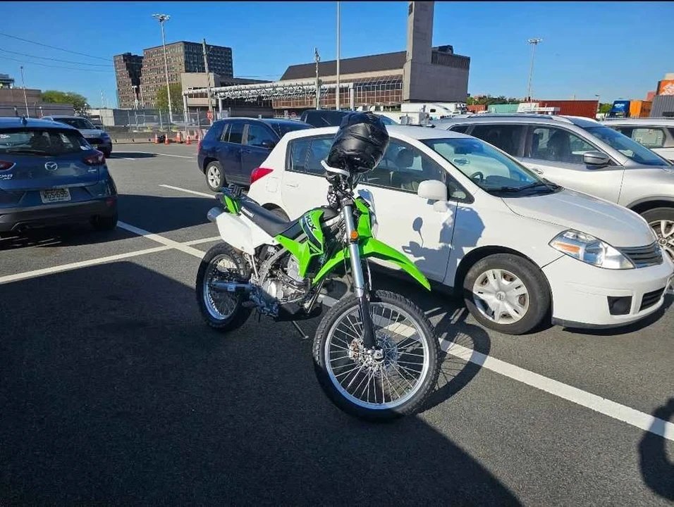 2023 Kawasaki - Image 3 of 5