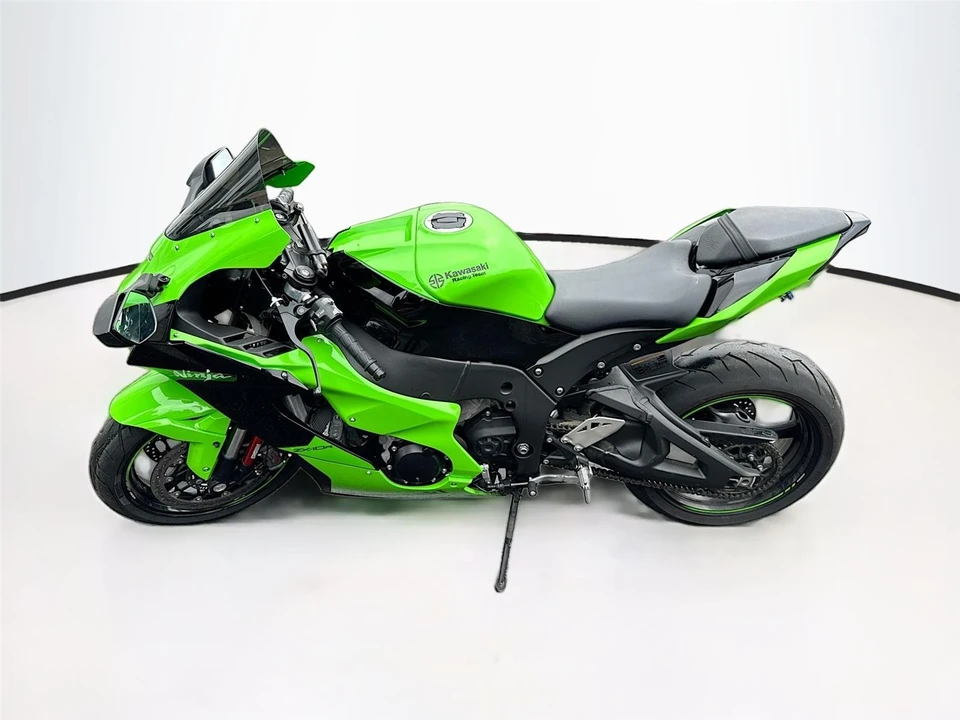 2023 Kawasaki Ninja - Image 4 of 14