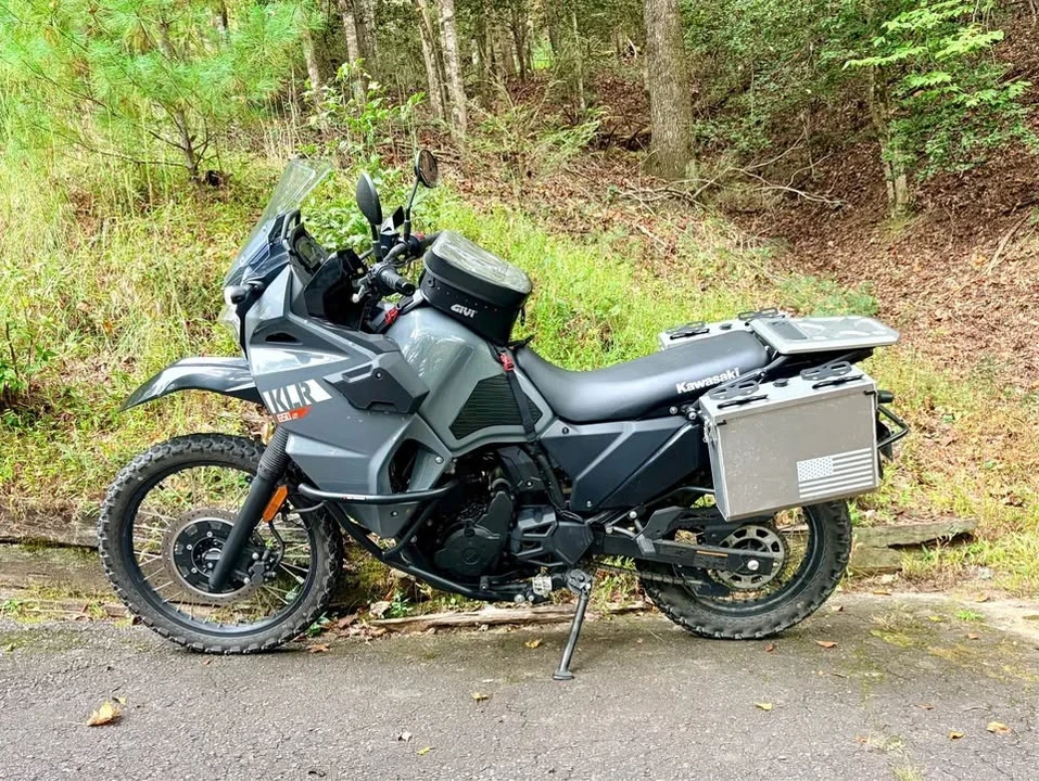 2023 Kawasaki - Image 2 of 2
