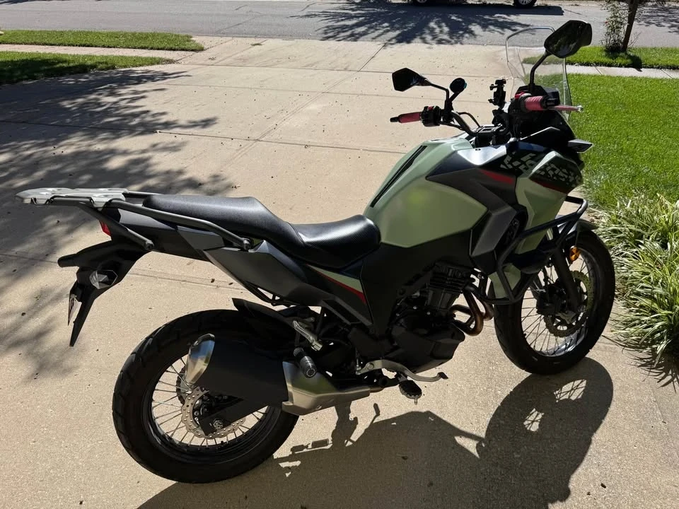 2023 Kawasaki - Image 2 of 9