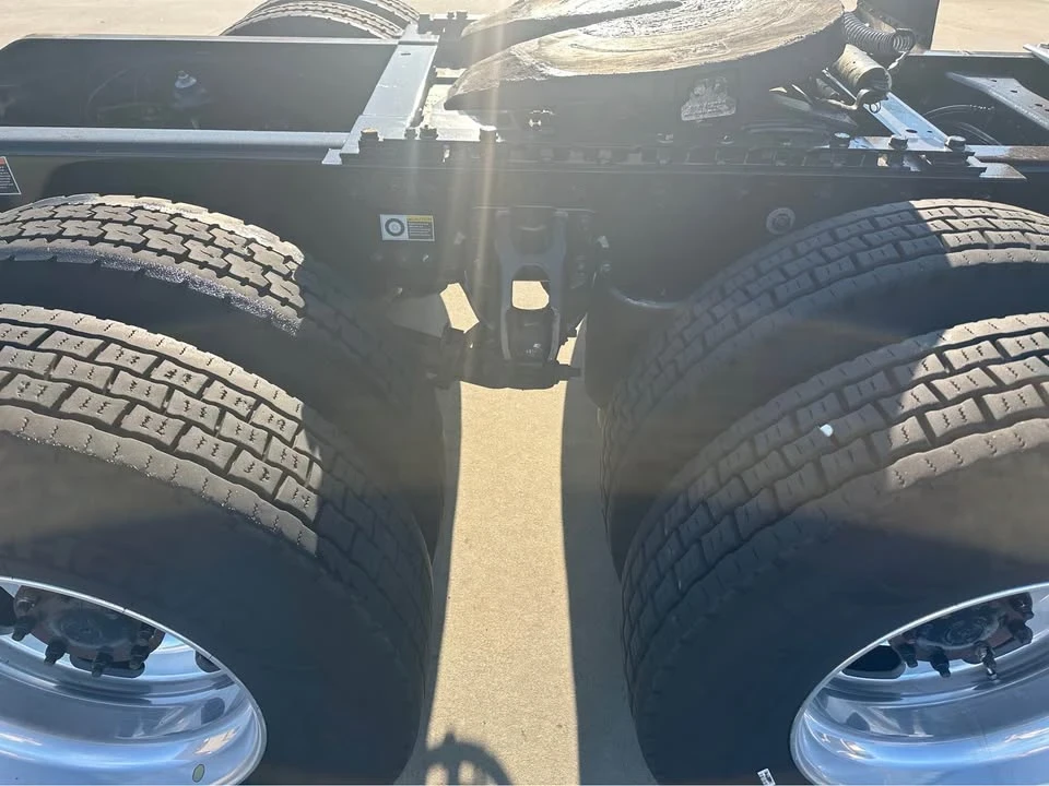 2023 Kenworth T680 - Image 11 of 20