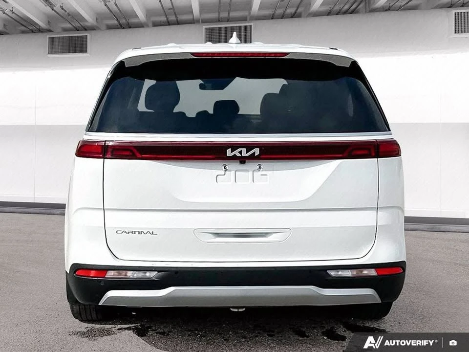 2023 Kia Carnival - Image 4 of 20