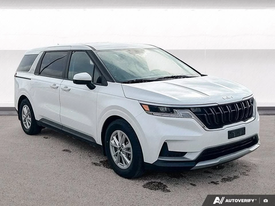 2023 Kia Carnival - Image 7 of 20