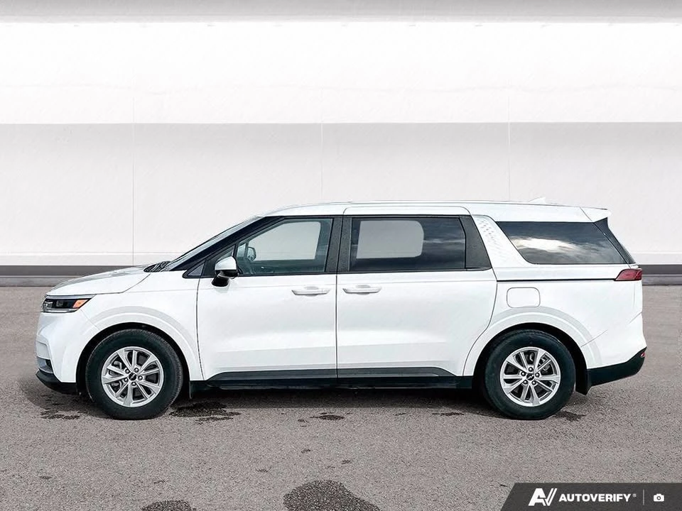 2023 Kia Carnival - Image 2 of 20