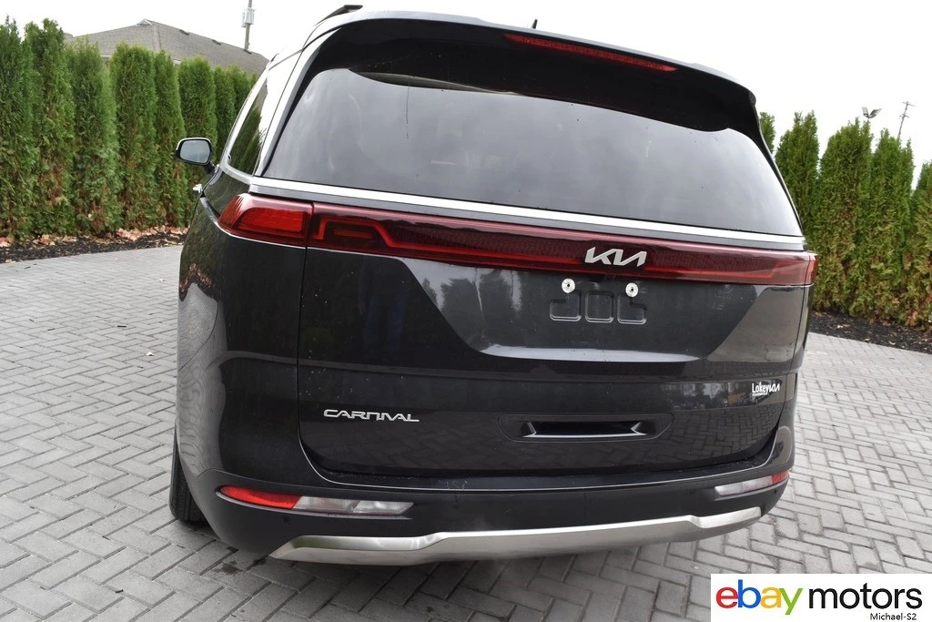 2023 Kia Carnival - Image 6 of 21