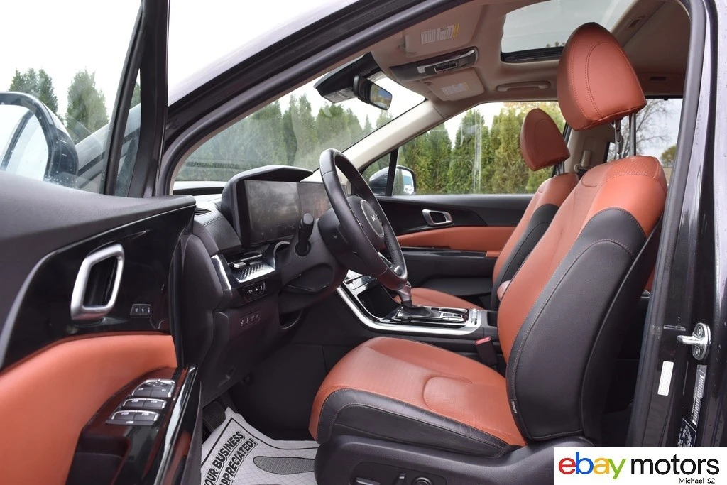 2023 Kia Carnival - Image 10 of 21