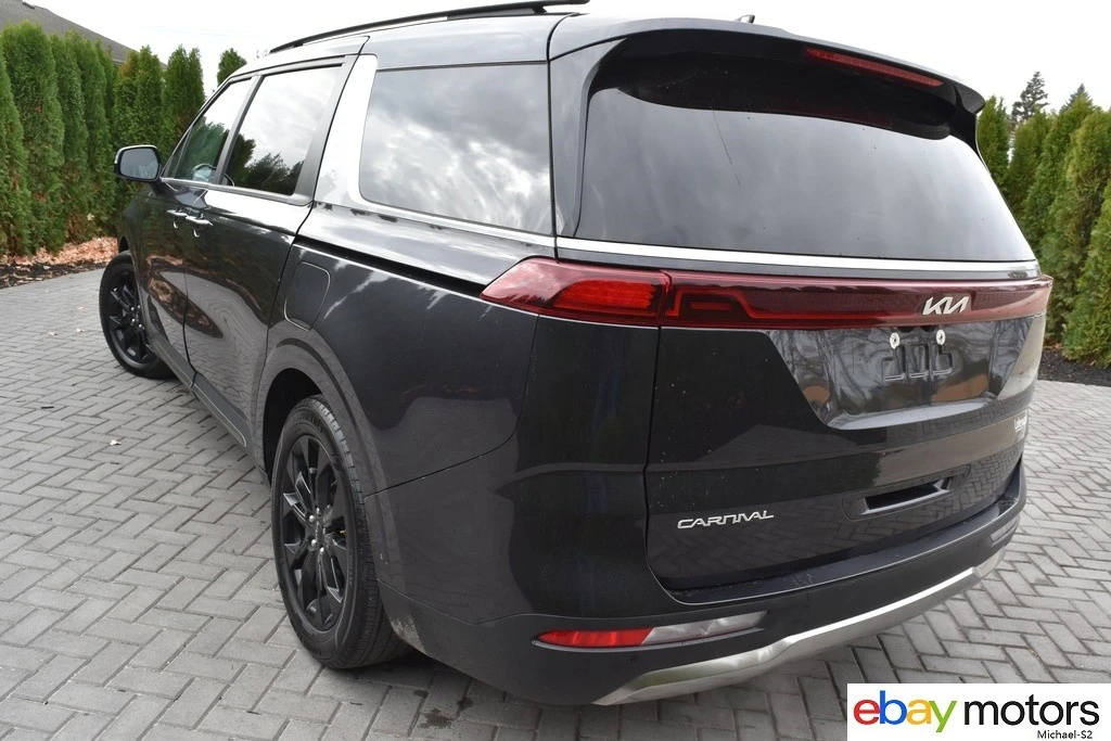 2023 Kia Carnival - Image 7 of 21