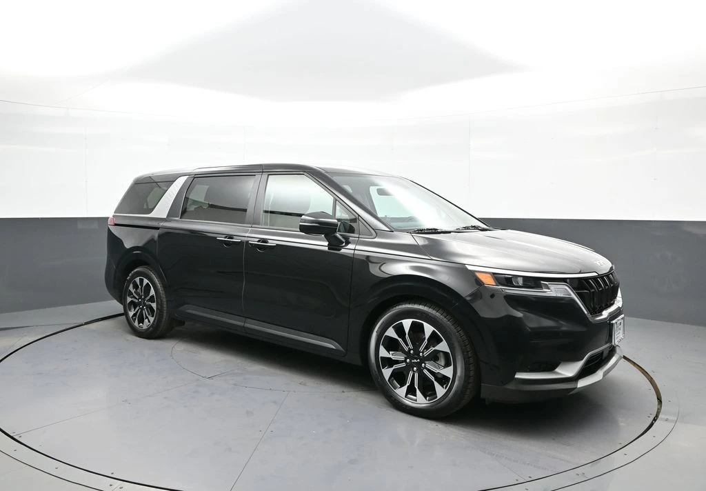 2023 Kia Carnival - Image 4 of 12