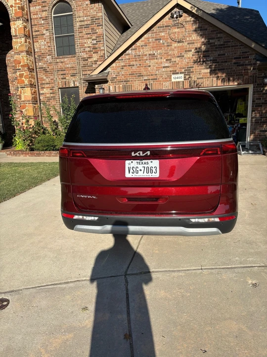 2023 Kia Carnival - Image 5 of 21