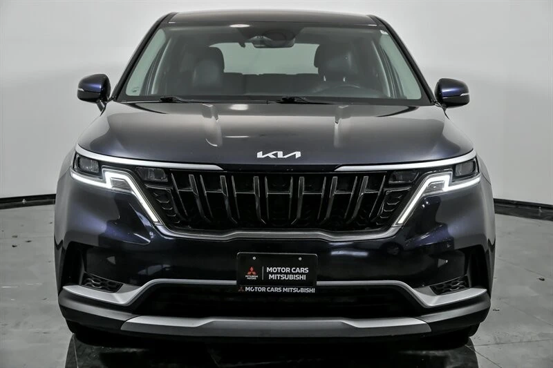 2023 Kia Carnival - Image 4 of 21