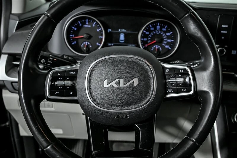 2023 Kia Carnival - Image 21 of 21
