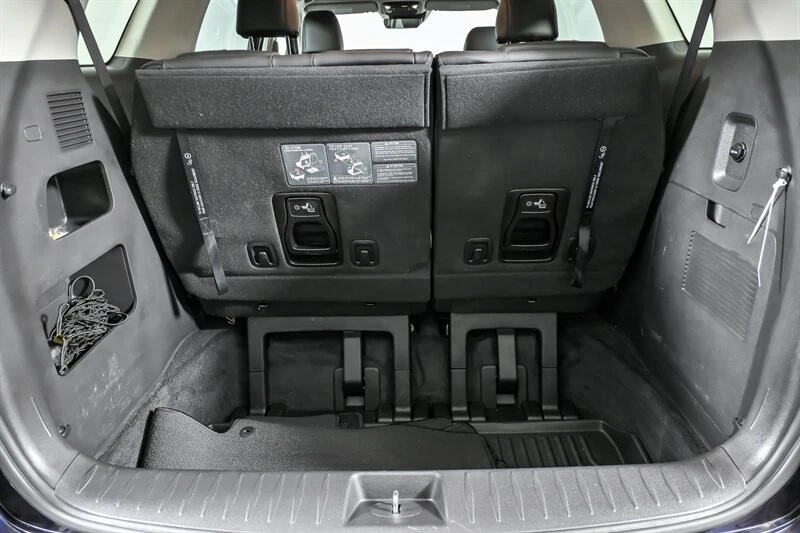 2023 Kia Carnival - Image 12 of 21